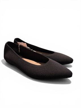 NWT Women’s Black Old Navy Soft-Knit Pointed-Toe Ballet Flats -Size 8